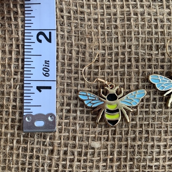 Nwt Handmade Bee Earrings - Picture 2 of 2